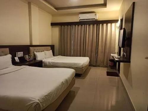 Comfortable king room