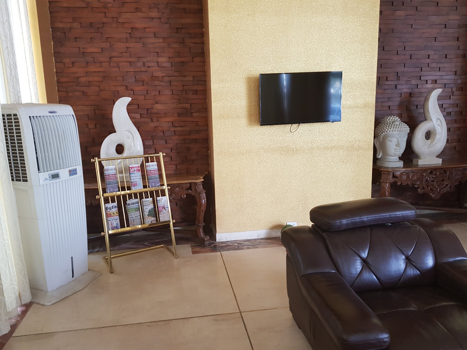 Lobby lounge detail at Hotel Mittal Paradise